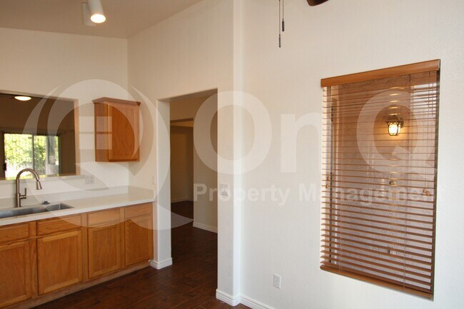 Photo - 3292 E San Angelo Ave