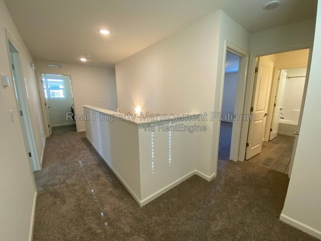 3736 Longford Way