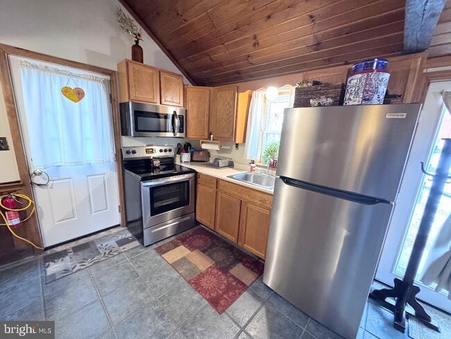 Photo - 2209 Shartlesville Rd Unit 2