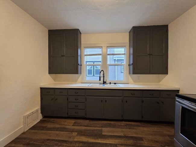 Photo - 1415 S 19th St Unit Lower