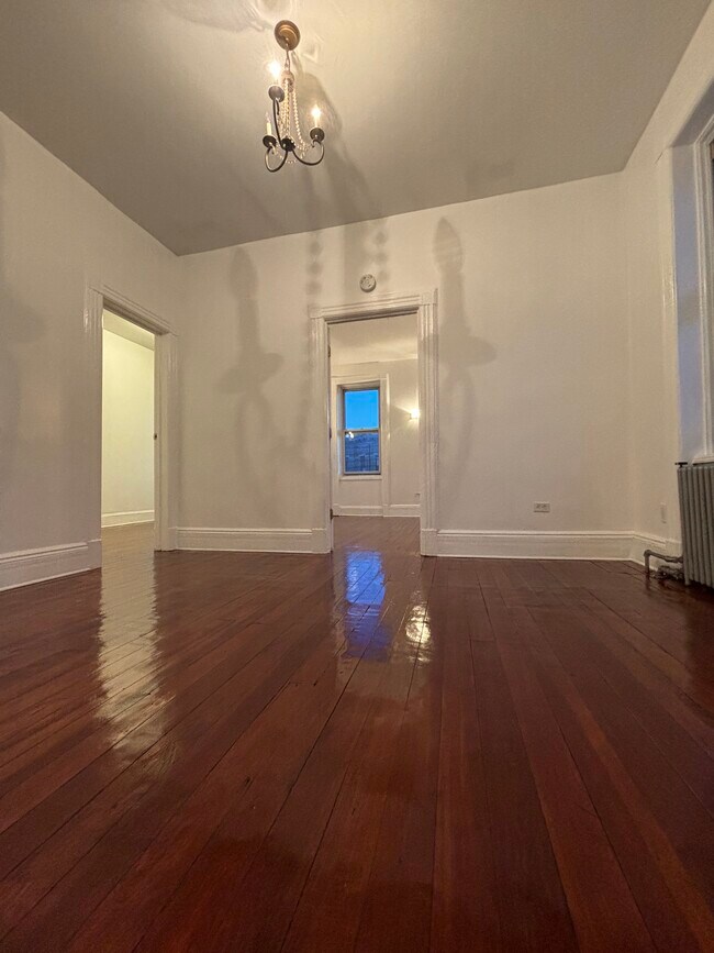 Photo - 241 Saint Nicholas Ave Unidad 3F