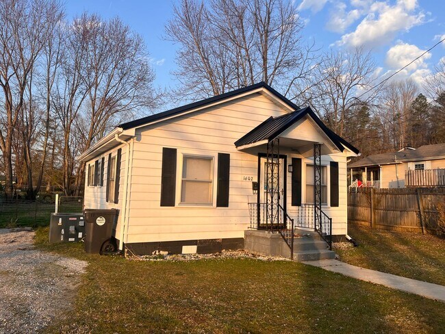 Photo - Two Bedroom Home Downtown Corbin, KY