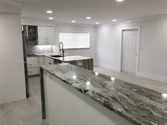 Photo - 710 N K St Unit 104