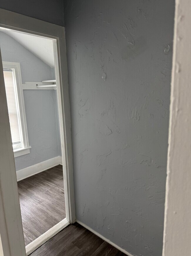 Photo - 6th/Grant upper