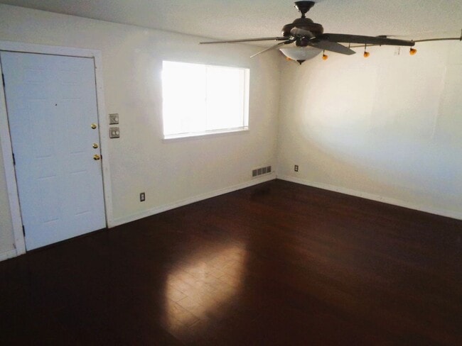 5120 Antonio Ave