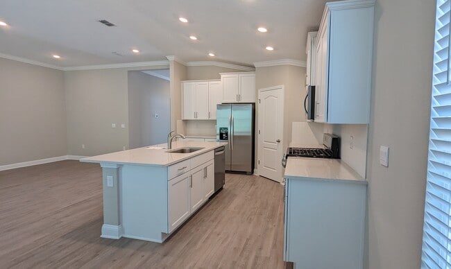Photo - 126 Zancara St