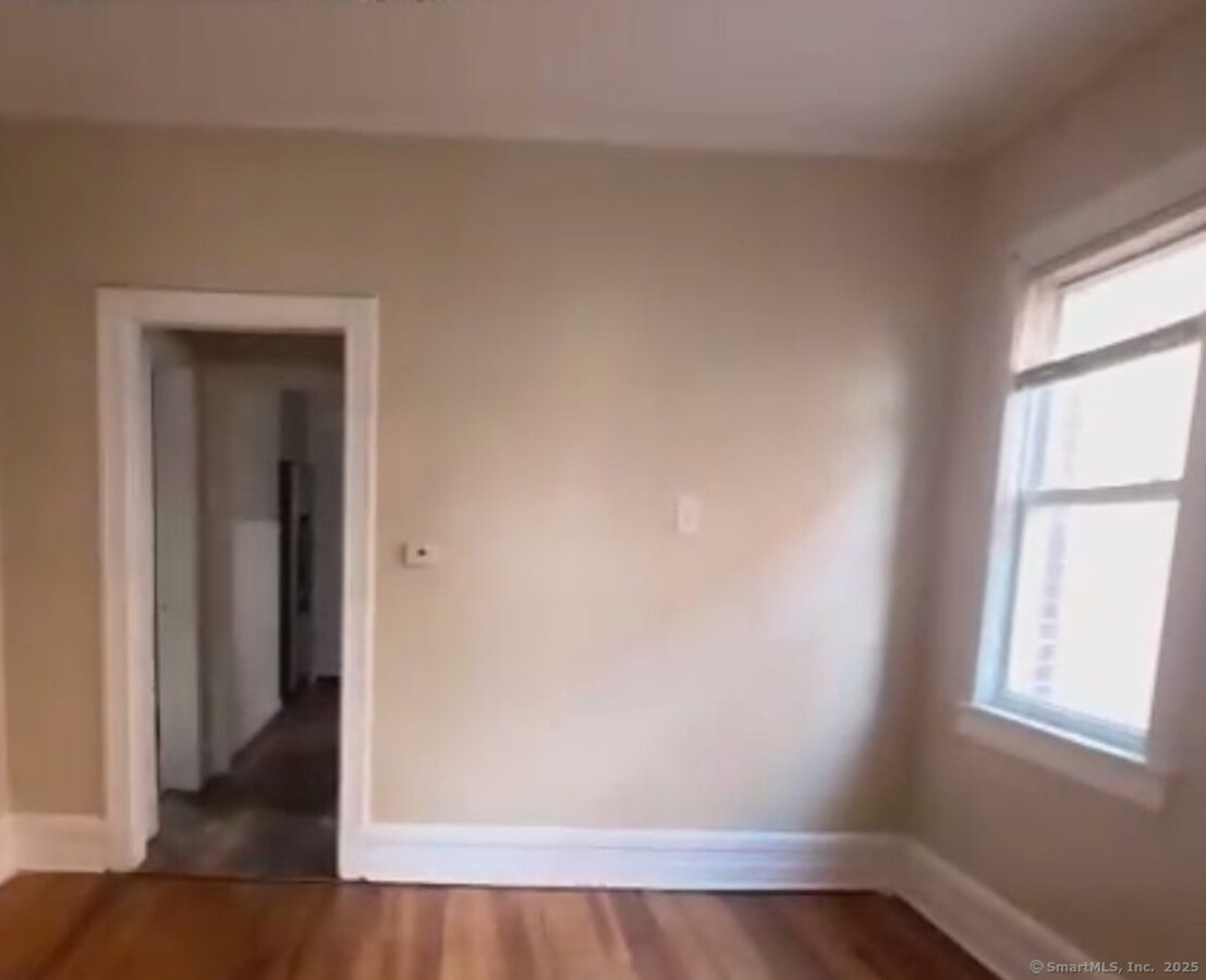 Photo - 289 Dover St Apartamento Unidad 2L