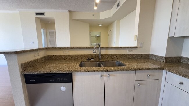 Photo - 2-Bedroom Penthouse in the Heart of West Palm Beach
