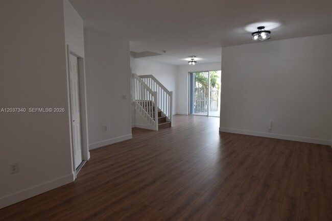 Photo - 7848 NW 114th Path
