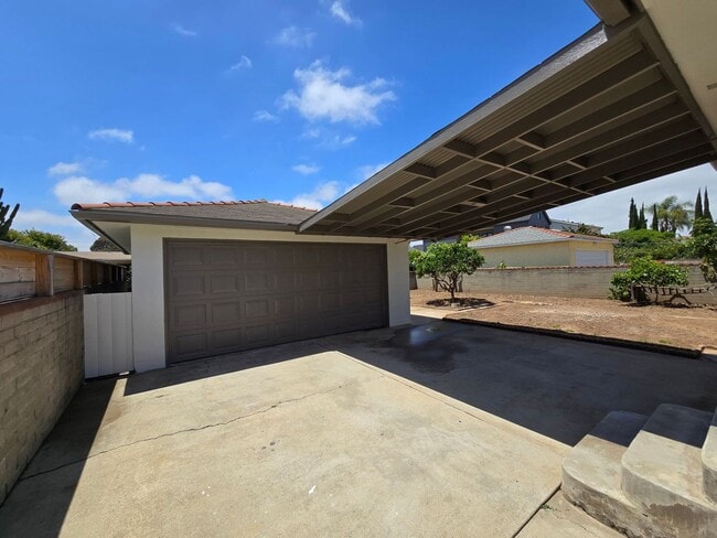 Photo - Fully renovated 4 bed 2 bath!