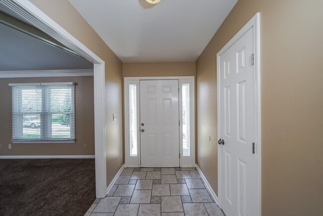 Photo - 7017 Field View Ct