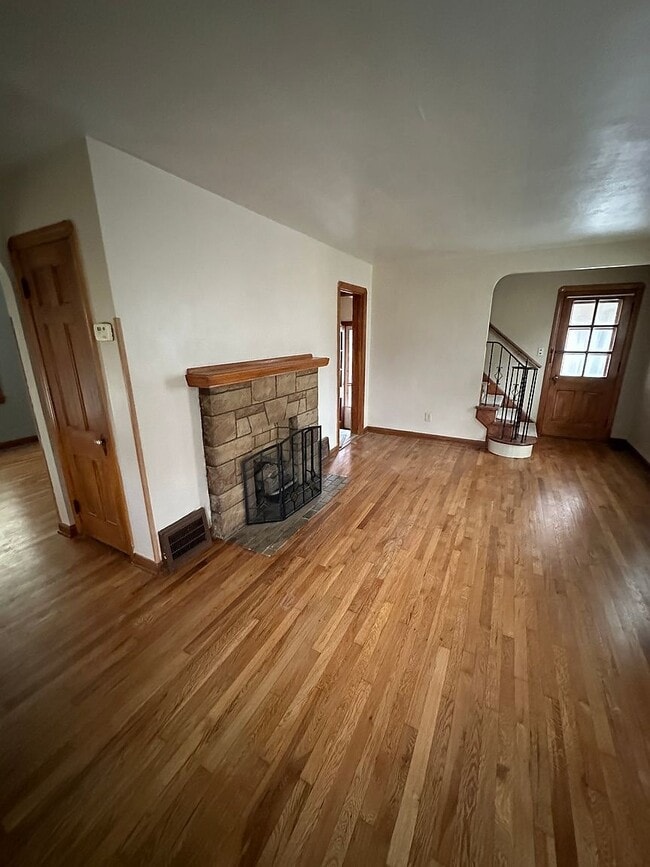 Photo - 4811 Albertly Ave