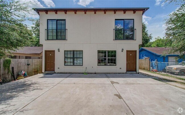 Building Photo - 1718 Roxella St Unit B Rental