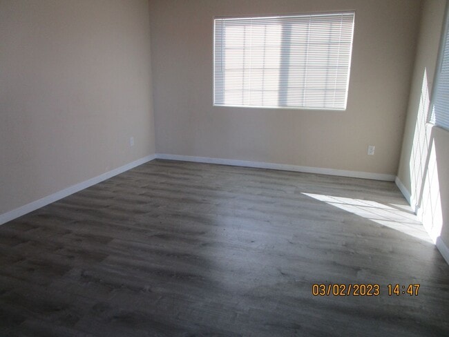 Photo - East Bakersfield House