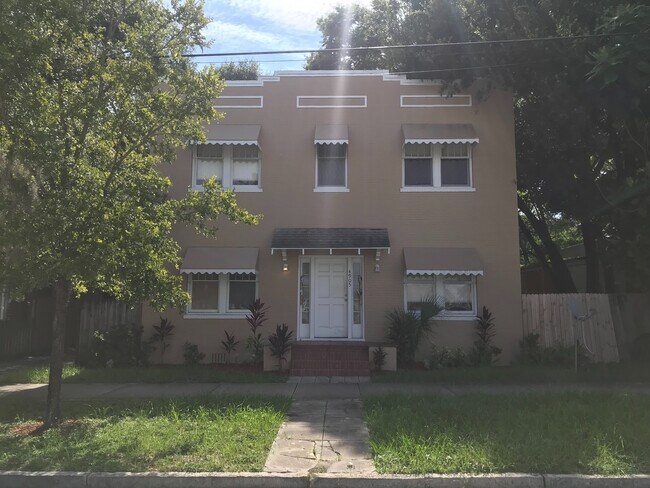 Photo - 1 Bed/1 Bath Apartment across from Hillsbo... Unit 4