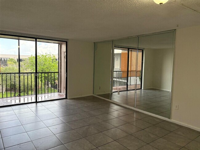 Photo - 8500 SW 133rd Avenue Rd Unit 422