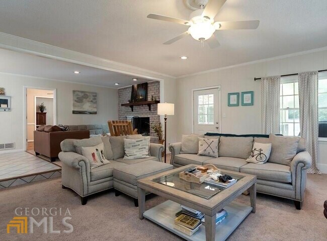 Photo - 240 Segrest Cir