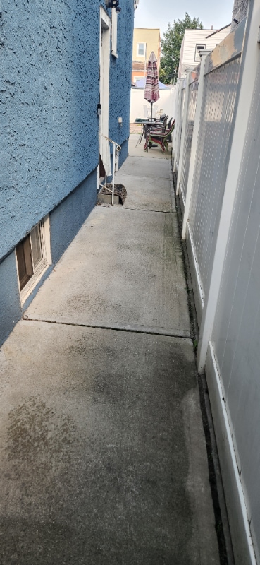 Photo - 139-35 231st St