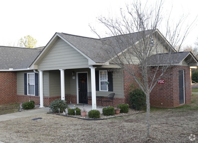 Photo - Kingston Pointe II Apartments