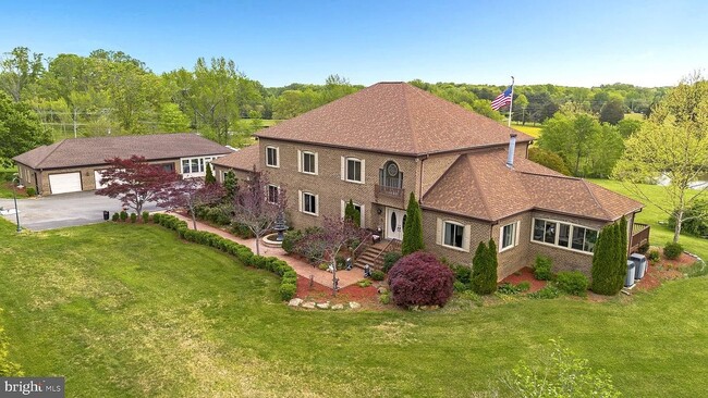 Photo - 2277 Poplar Rd