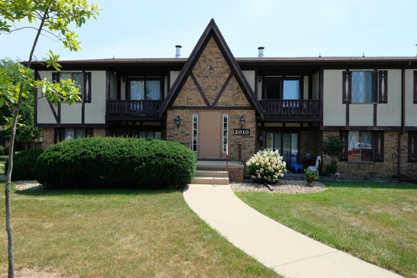 Photo - 2010 Tracy Dr Unit 2010-2