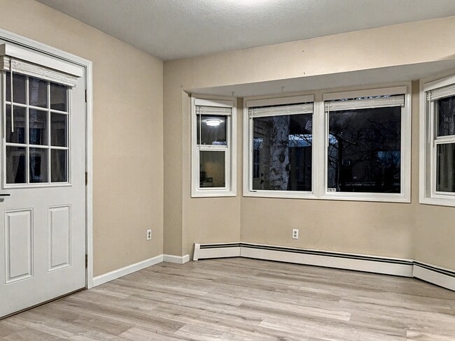 Photo - 23030 Sherman St