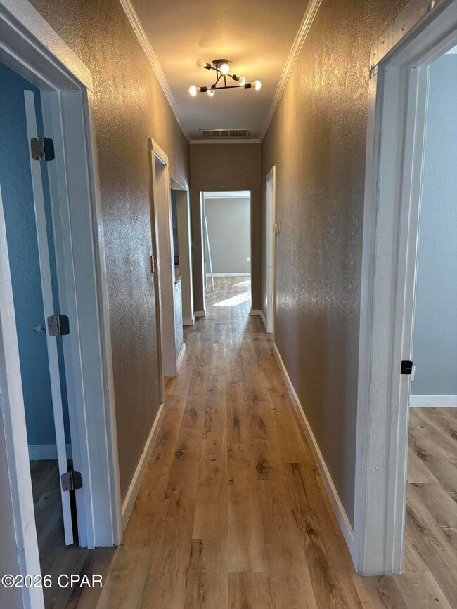 Photo - 1030 Jenks Ave