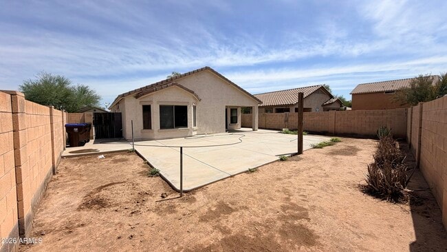 43845 W Arizona Ave