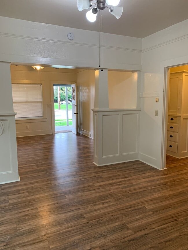 Photo - 2 bed/1 ba cottage - downtown Yuba City area