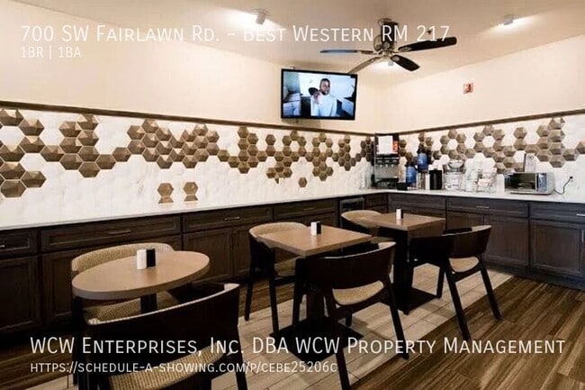 Photo - 700 SW Fairlawn Rd Unit Best Western RM 217