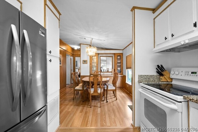 Photo - 7894 SE Saratoga Dr