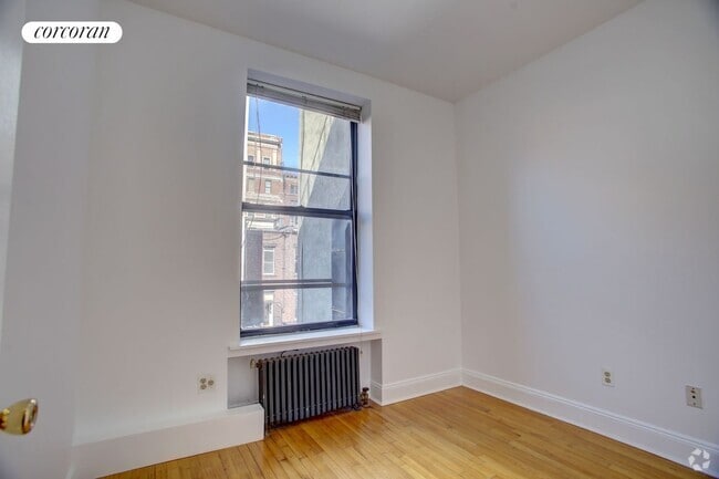 Building Photo - 127 W 72nd St Rental