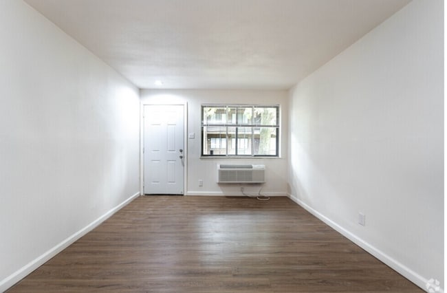 Springwood Apartments