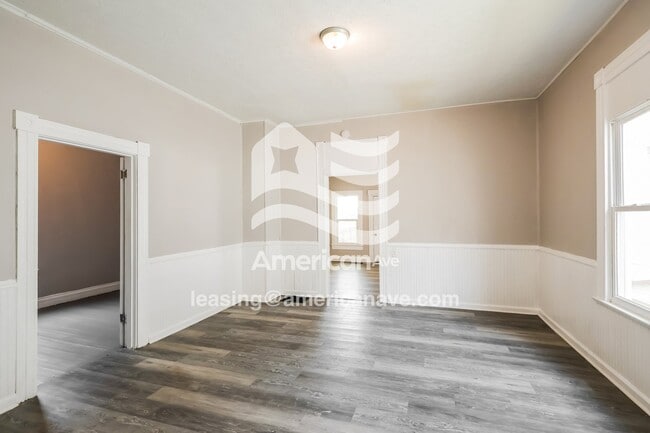 Photo - 603 E Oak St