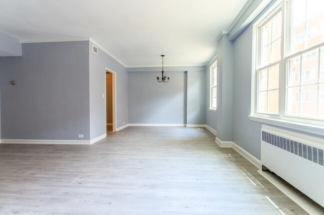 Photo - Parkland Apartments