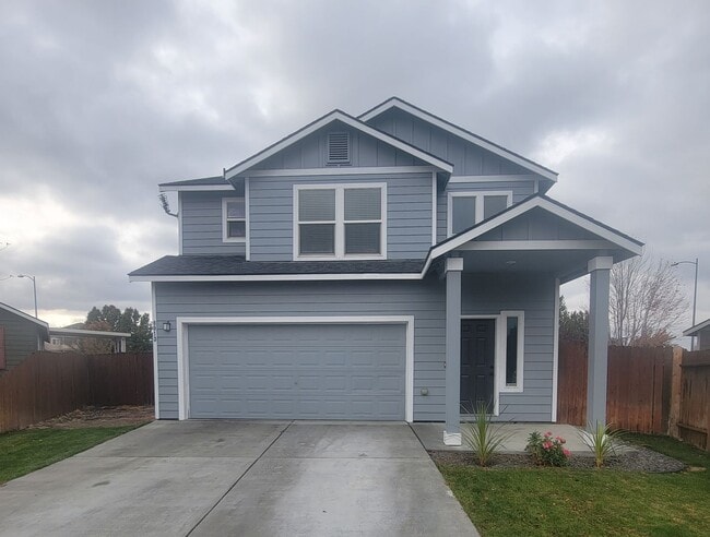 Building Photo - 3-Bed, 2.5-Bath Home Near Columbia Center ...
