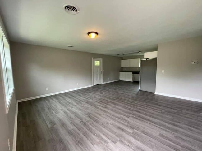 Building Photo - 441/447 Native Circle Unit 441 Native Circle Rental