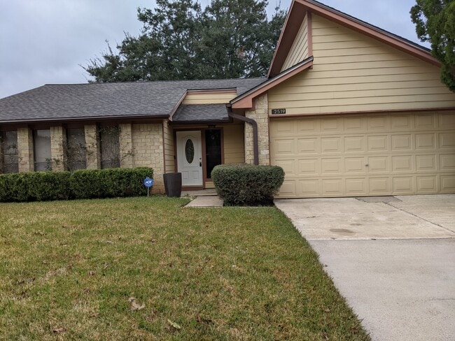 Photo - 2519 Buffalo Trail