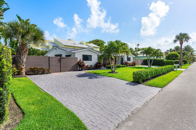 Photo - 30 Hersey Dr