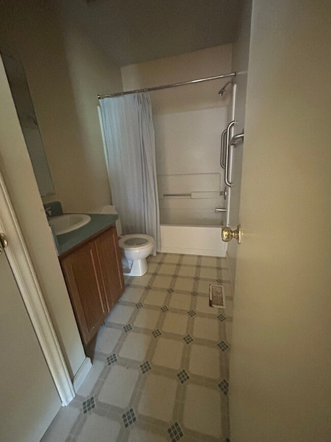 Photo - 4850 National Rd Unit Apt 2B