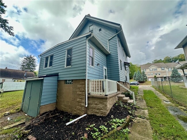 Photo - 1111 East Ave