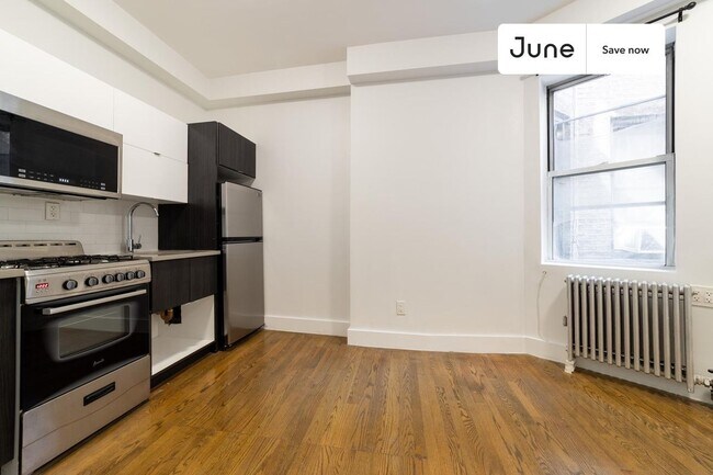 95 E 7th St Unit 13