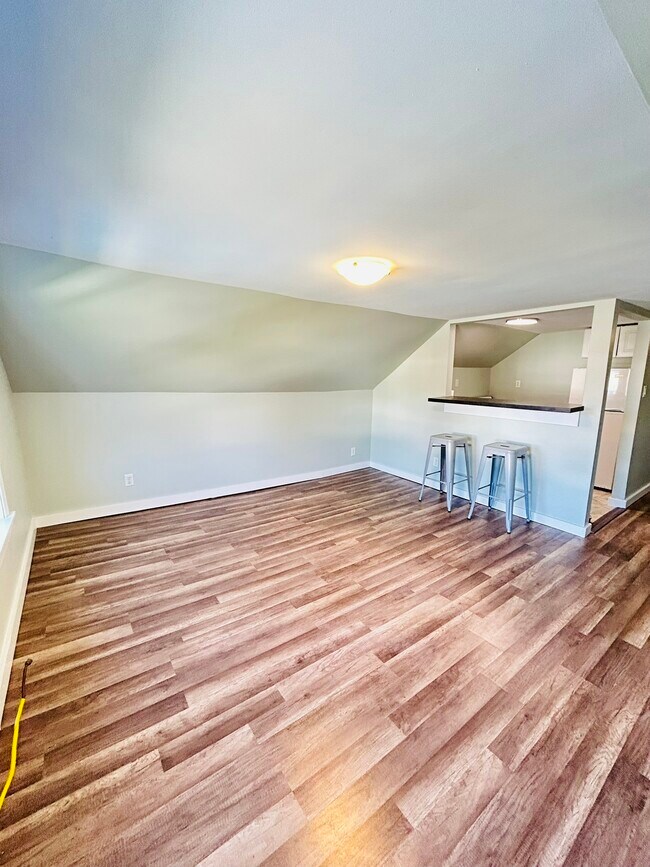 Photo - 176 Main St Unit #1