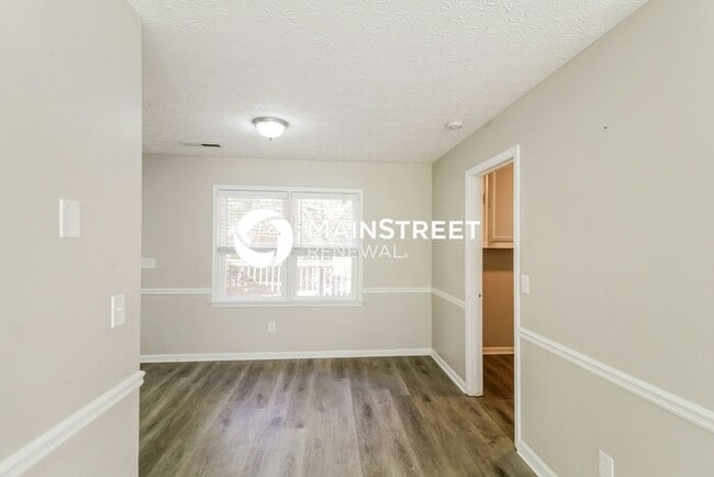 Photo - 3 Bedroom Pet-Friendly Home in Covington, ...