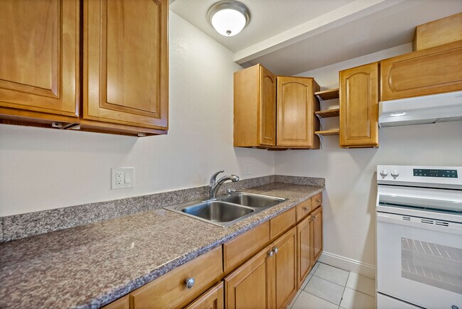 Photo - 328 S 4th St Unit 328