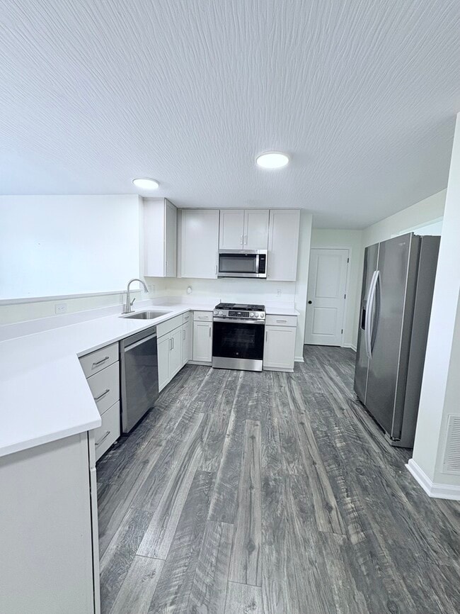 Photo - Charming 3 Bed, 2.5 bath in Blacklick!