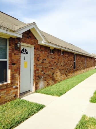 Photo - 716 DFW Dr Unit 2