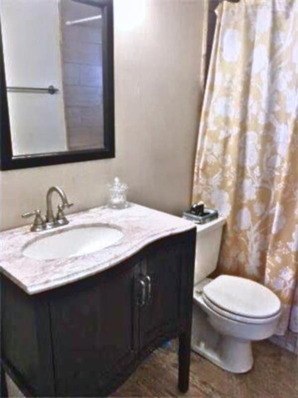 Photo - 2623 Vail Ave