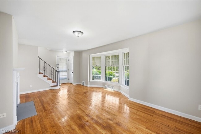 Photo - 26900 Forestview Ave