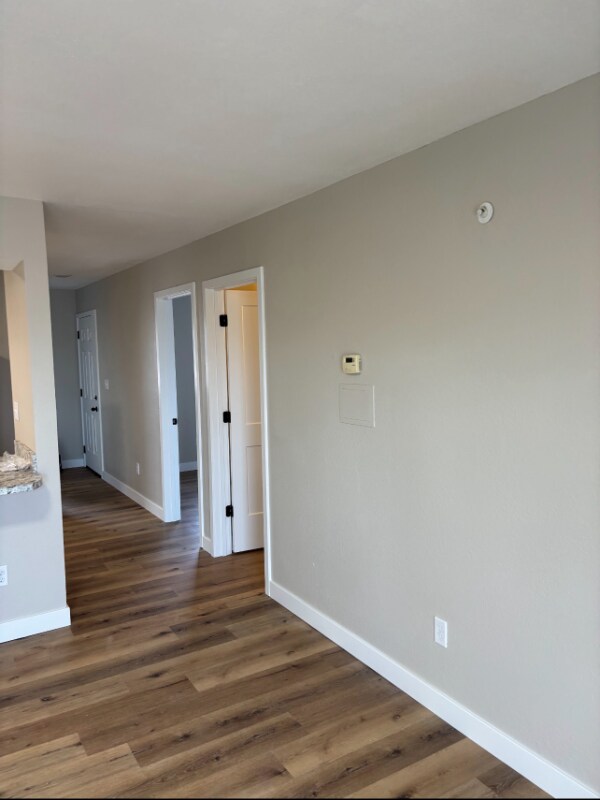 Photo - 1068 Mace Rd